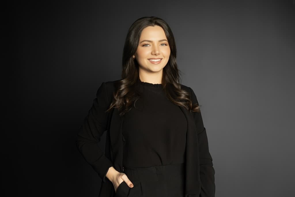 Emily Nizshnik